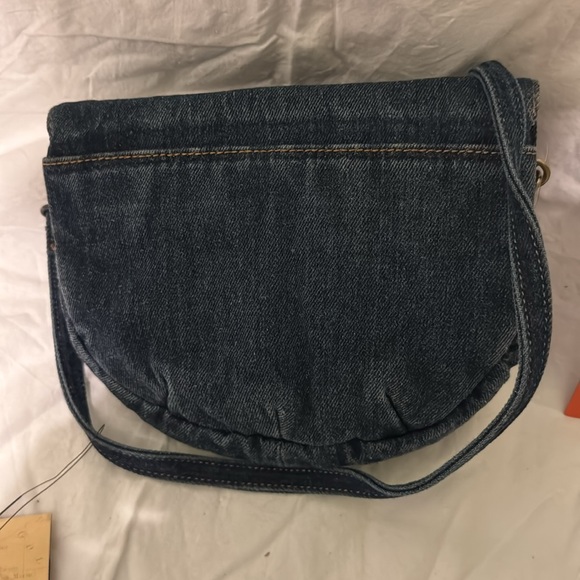 Patricia Nash Denim Floral Embroidered Crossbody Bag - Picture 4 of 5